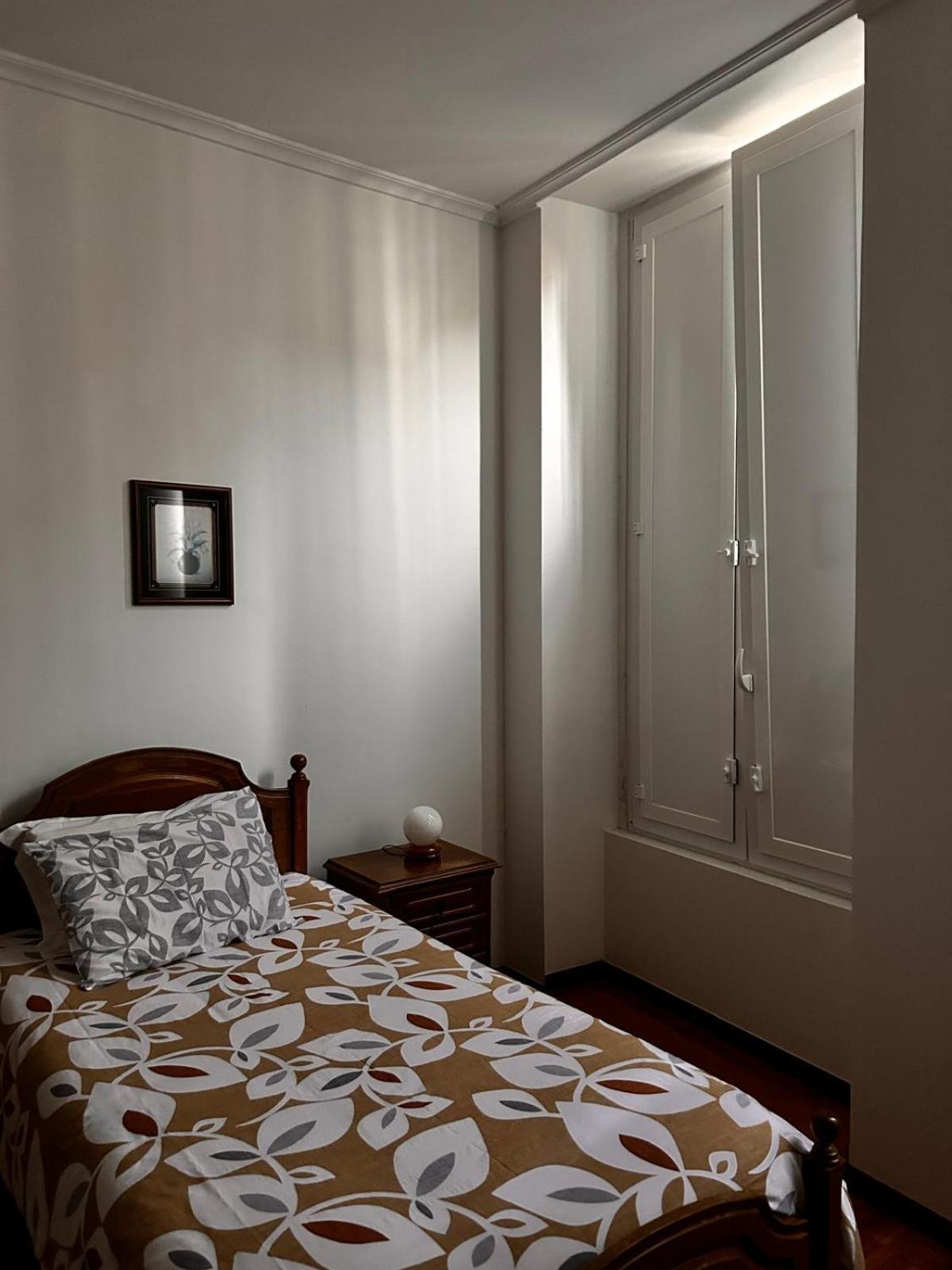 Bed and Breakfast Residencial Real - Antiga Rosas Vila Real Esterno foto